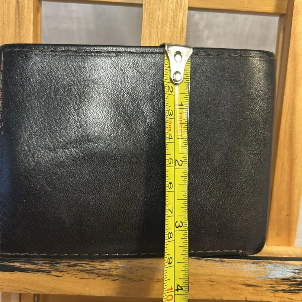 Hand crafted soft glove leather bifold wallet